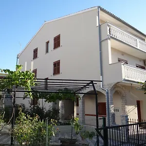 Mira Apartament Pula