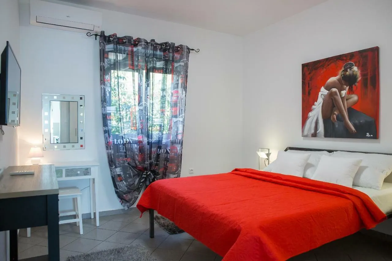 Apartments Aloha Rijeka 0*,  Croatia